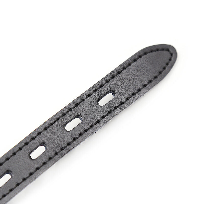 OHMAMA FETISH BAILLON BALLE EN SILICONE AVEC CEINTURE EN CUIR CADENAS INCLUS