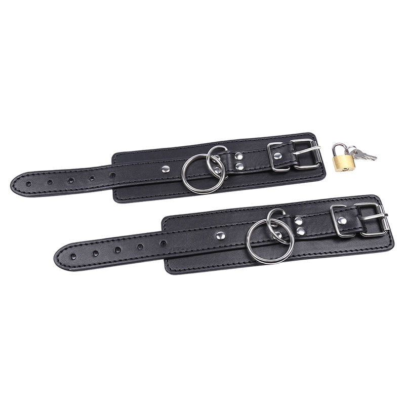 OHMAMA FETISH O RING RETENUES DE POIGNET VERROUILLEES