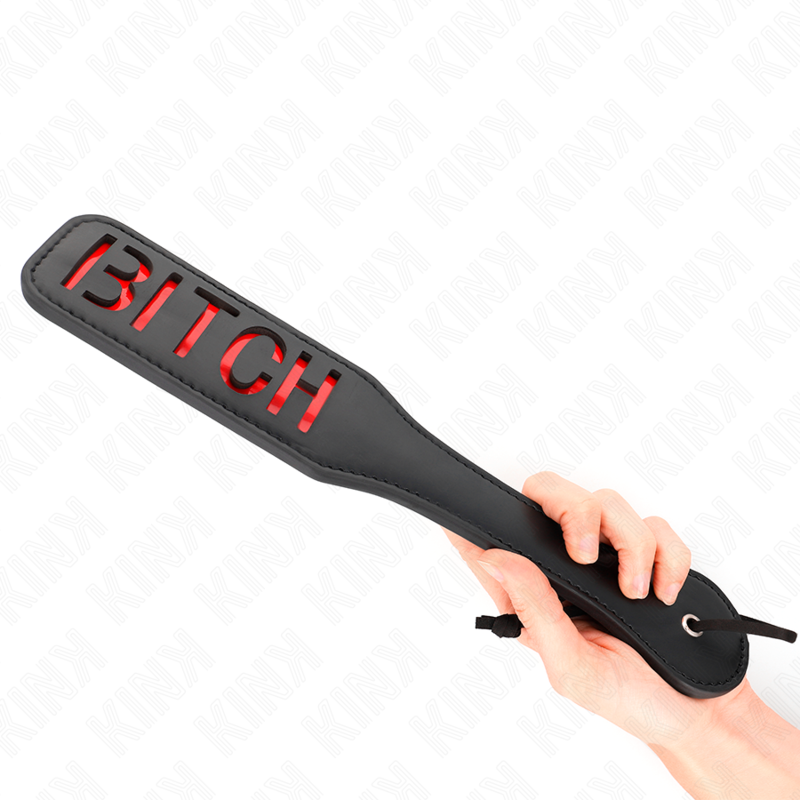 Fouet Paddle marquage cut-out BITCH cuir végan 32 cm en Cuir végan rouge vu de face