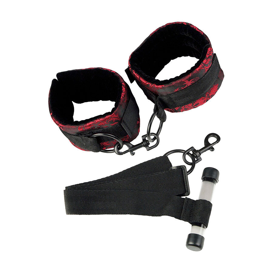CALEXOTICS SCANDAL PORTE NOIRE MENOTTES