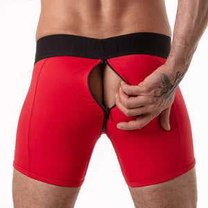 Geopende achterrits van de rode Lock It boxershort