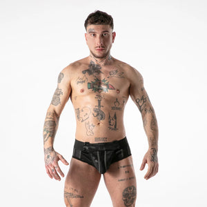 Slip-jockstrap Full Military Access noir à finitions anthracite porté de face