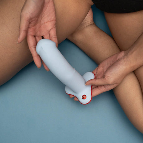 Gode courbé à ventouse pour la prostate — The Boss