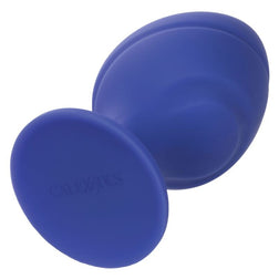 Set mit 2 violetten Silikonplugs und Saugnapf — in Verwendung
