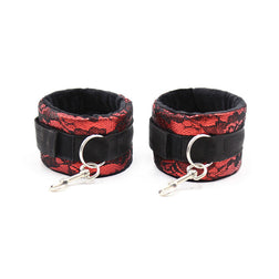 Menottes poignets velours noir doublé dentelle rouge — vue 2
