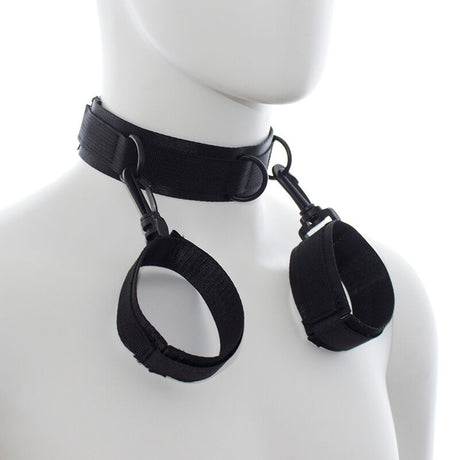 OHMAMA FETISH MENOTTES ET COLLIER EN NYLON