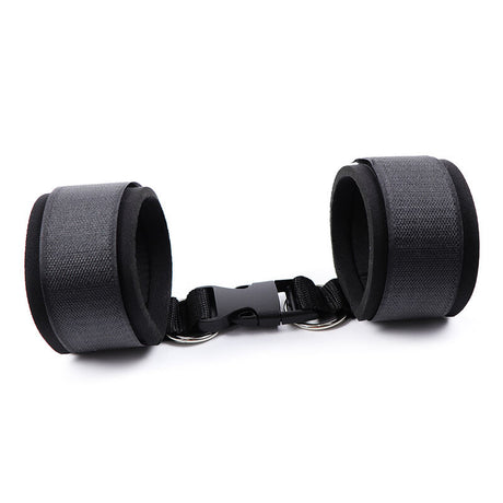 OHMAMA FETISH NEOPRENE ATTACHES POIGNETS ATTACHES ET BOUCLES