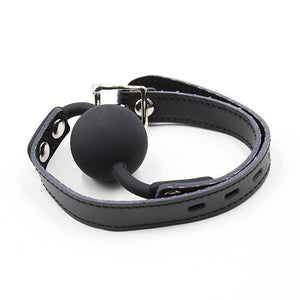 OHMAMA FETISH BAILLON BALLE EN SILICONE AVEC CEINTURE EN CUIR CADENAS INCLUS