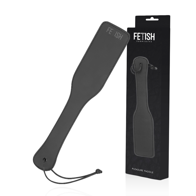 FETISH SUBMISSIVE FOUET EN CUIR VEGAN