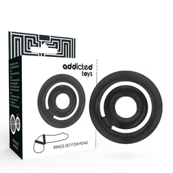 Cockring Addicted Toys double anneau noir verge + bourses — Potenz en TPR noir vu de face