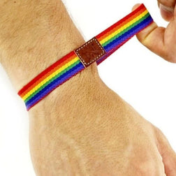 Bracelet LGBT Élastique arc-en-ciel écusson - vue produit principale
