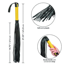 Fouet à pompons en cuir végan à manche texturé — Boundless — vue 6