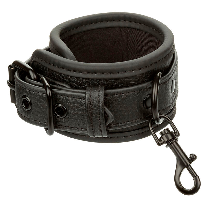CALEXOTICS NOCTURNAL POIGNETS EN CUIR REGLABLES NOIRS
