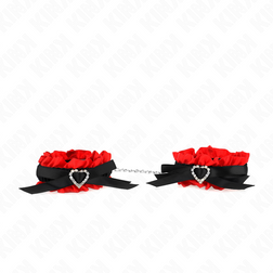 Menottes dentelle noire avec cœur rouge brodé