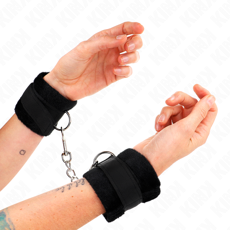 KINK MANCHETTES DEBUTANT EN FOURRURE NOIR 30 X 7 CM