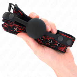 Bâillon boule silicone 4 cm sur sangle cloutée noire et rouge — vue 2