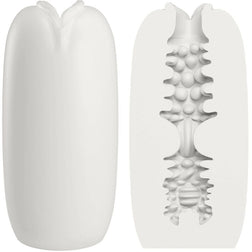 Vue de profil de l'œuf masturbateur blanc
