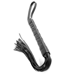 Mini-BDSM-Einsteigerflogger mit weichen Riemen – First Time