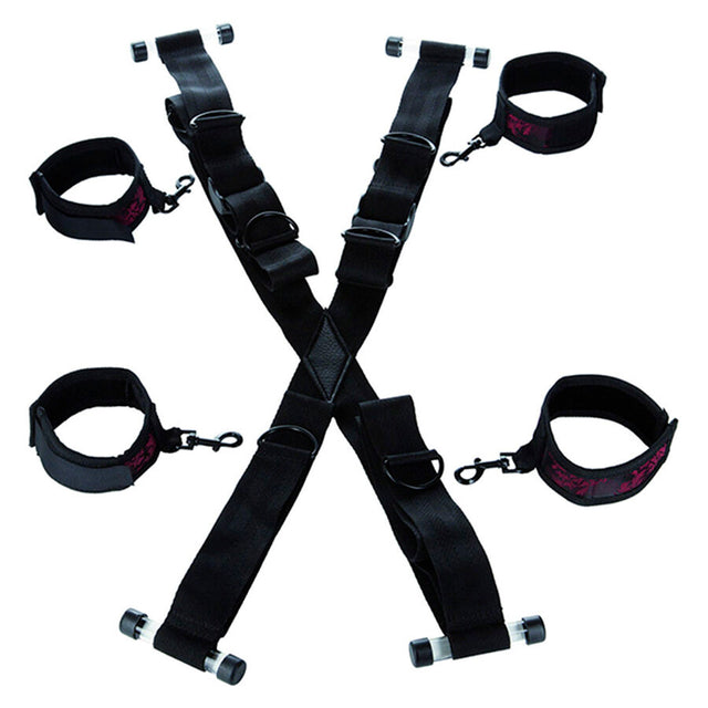 CALEXOTICS SCANDAL MENOTTES DE PORTE EN FORME DE CROIX