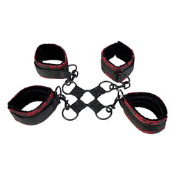 Kit hog tie 4 menottes rembourrées rouge et noir — Scandal