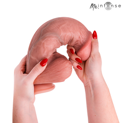 Gode réaliste XL 28 cm avec testicules — en situation