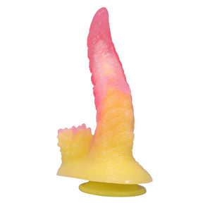 Gode monstre Flame Beast en silicone rose et jaune, fût courbé sur socle sculpté