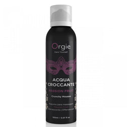 Flacon aérosol noir et rose Orgie Acqua Croccante Passion Fruit 150 ml, vu de face sur fond blanc
