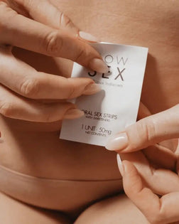 BIJOUX INDISCRETS BANDES DE SEXE ORAL SLOW