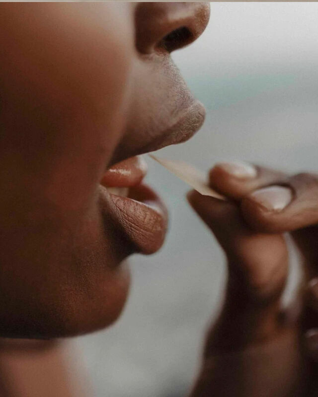 BIJOUX INDISCRETS BANDES DE SEXE ORAL SLOW