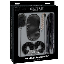 Kit BDSM débutant : plumeau, martinet, menottes fourrure — Teaser