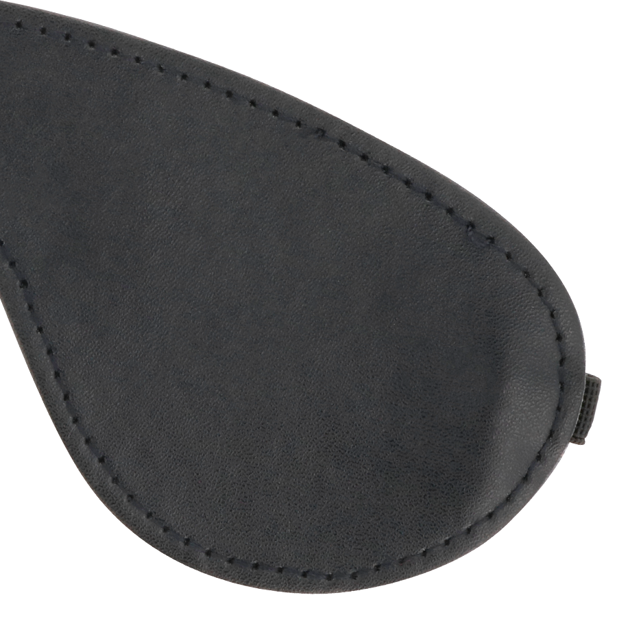DARKNESS MASQUE NOIR DE HAUTE QUALITE